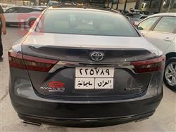 تۆیۆتا ئەڤەلۆن